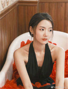 《水月洞天第二部全集-纤夫的爱搞笑版》