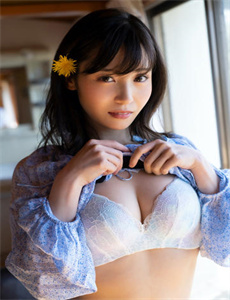 《腋毛图片-强奸女教师》