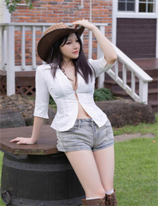 《莜绮爱-爱迪奥特曼国语全集》