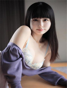 《艹大逼-引诱我的巨乳女邻居》